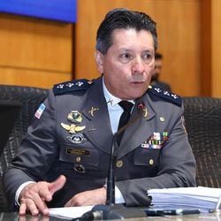 Pedido da AGU foi negado no cumprimento de sentença que cobra multa de R$ 15 mil aplicada ao deputado por propaganda eleitoral irregular nas eleições de 2024