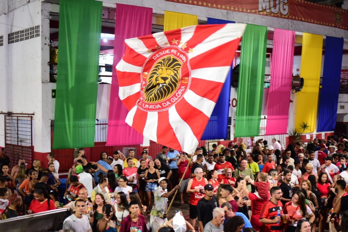 MUG é bicampeã do Carnaval de Vitória; comemoração na quadra da escola de samba na Glória, em Vila Velha