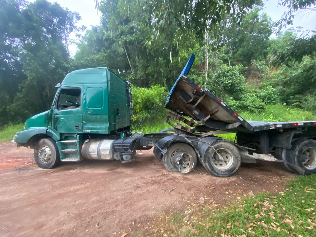 Após cinco horas, BR 101 é totalmente liberada em Rio Novo do Sul 