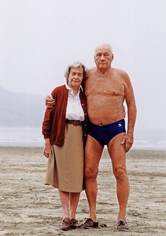 Margot Rittscher ao lado do irmão, Thomas Rittscher Júnior, o grande incentivador para que ela continuasse no surf