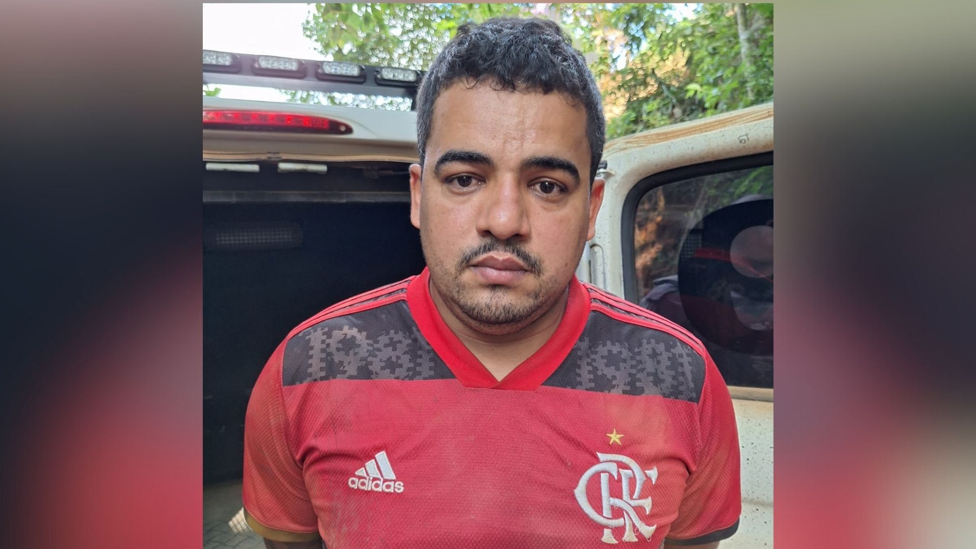 Maycon Rocha Cabral, vulgo Maykon Meteoro, foi preso nesta sexta-feira (8), e é integrante do Terceiro Comando Puro (TCP), liderado pelos 'Irmãos Vera'