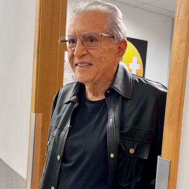 Imagem - Carlos Alberto de Nóbrega é internado, e SBT adia gravação de 'A Praça É Nossa'