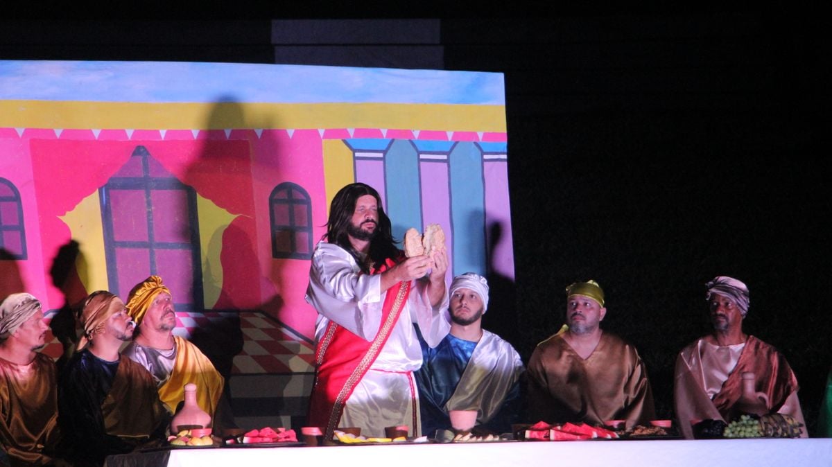 Espetáculo da Paixão de Cristo, em Viana
