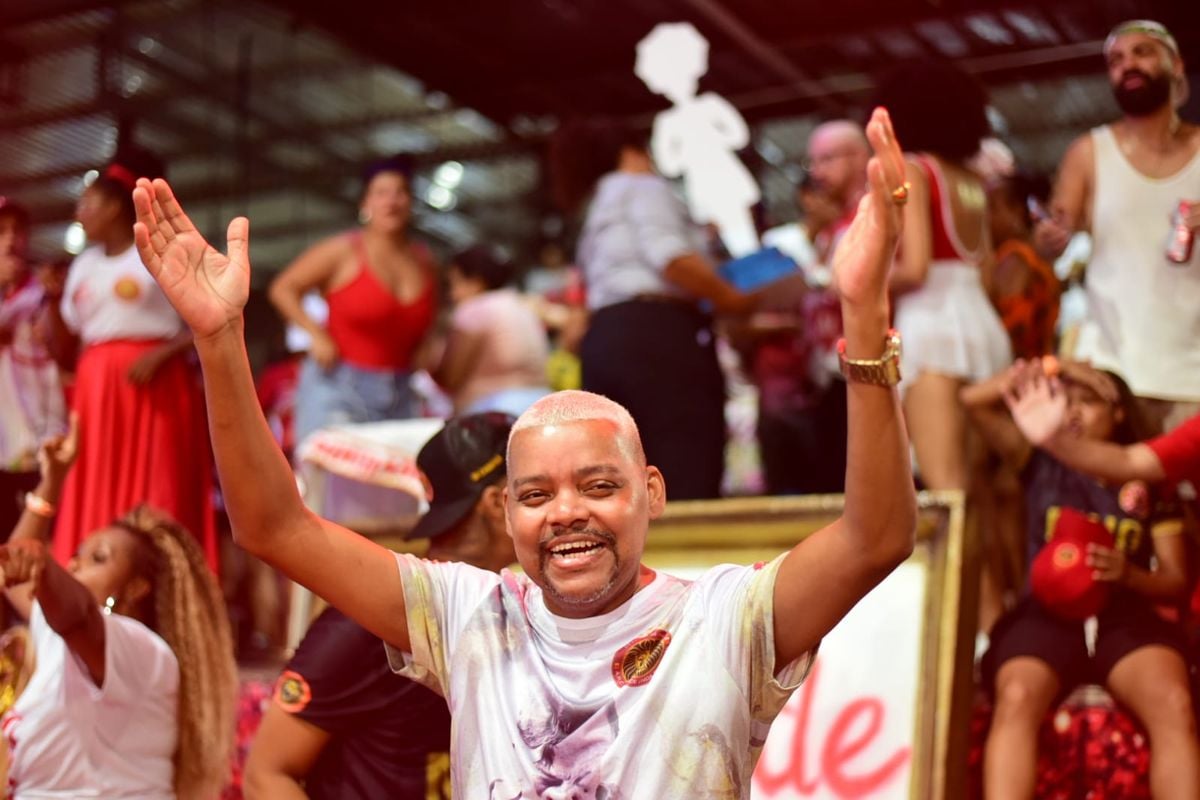 MUG é bicampeã do Carnaval de Vitória; comemoração na quadra da escola de samba na Glória, em Vila Velha