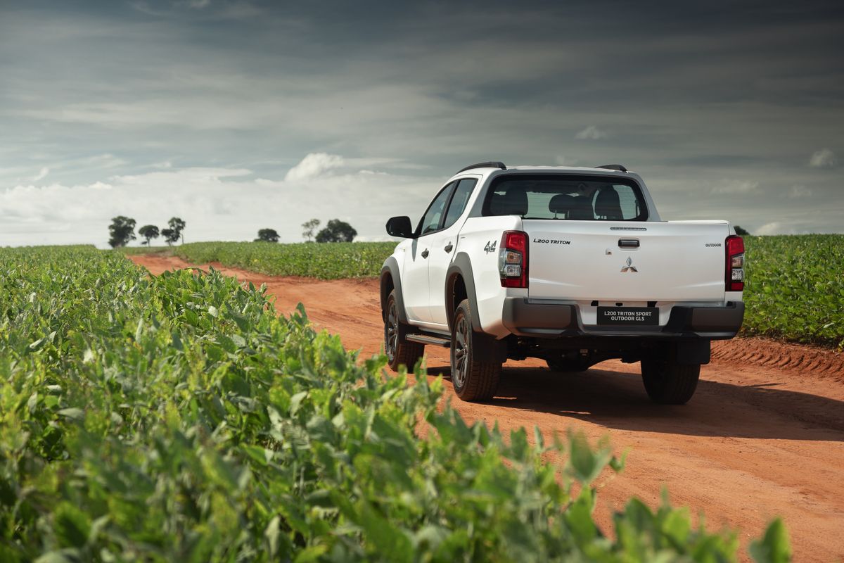 Mitsubishi L200 Triton Sport Outdoor GLS 2024
