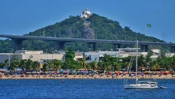 O que se percebe nas grandes cidades hoje, de modo geral, é um alto nível de exigência por aperfeiçoamento constante do serviço público ofertado