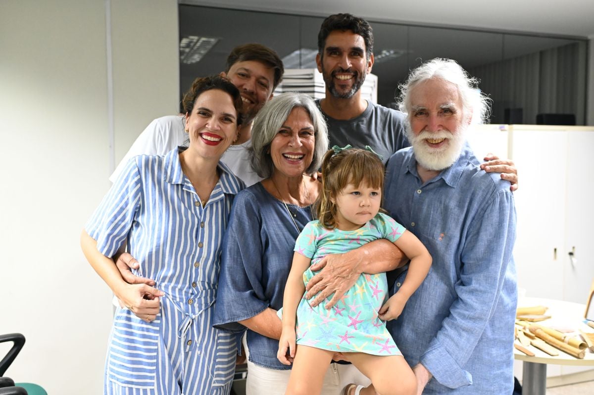 Nelio Augusto, Diana, Carol,, Rafael, Alvaro Abreu e Yara 