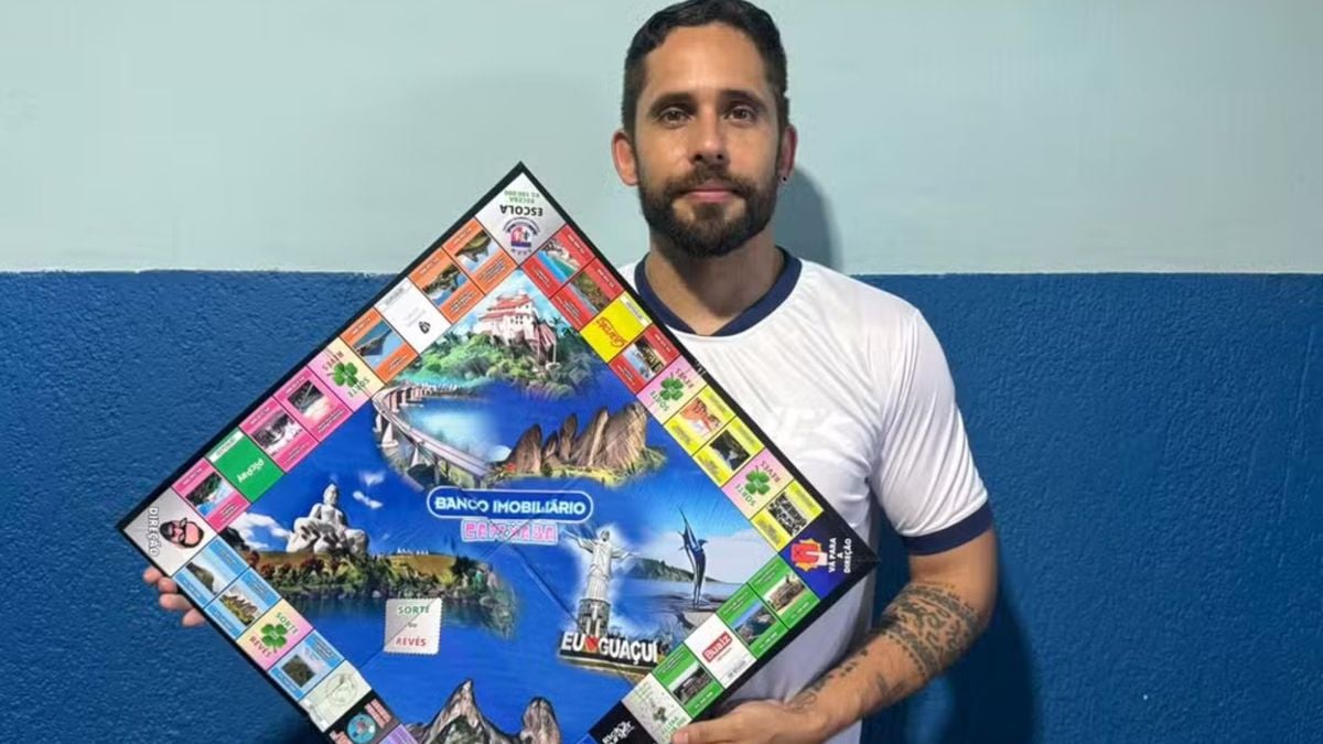 Professor Thiago com o jogo capixaba
