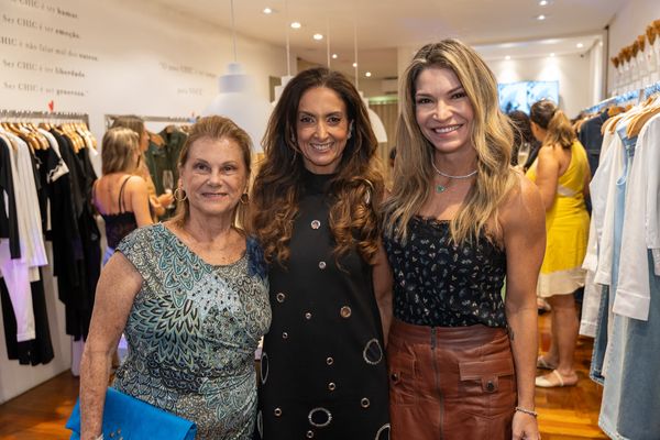 Lissu Abad, Karla Abad e Renata França