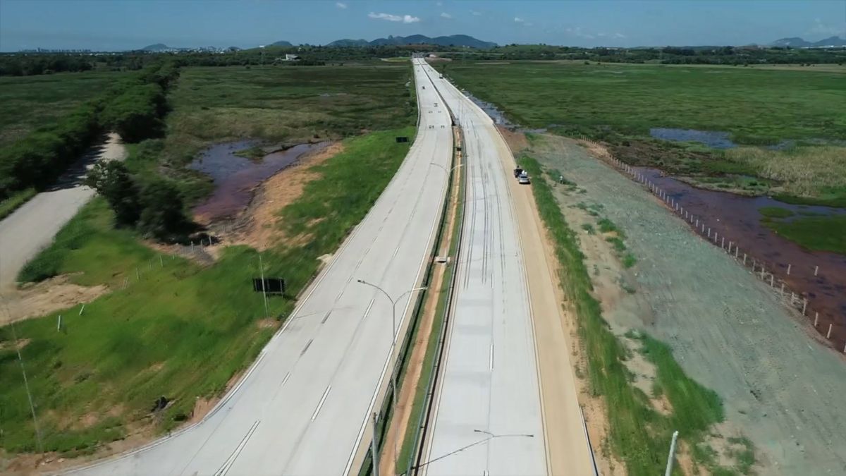 Placa de radar gera confusão em motoristas no Contorno do Mestre Álvaro