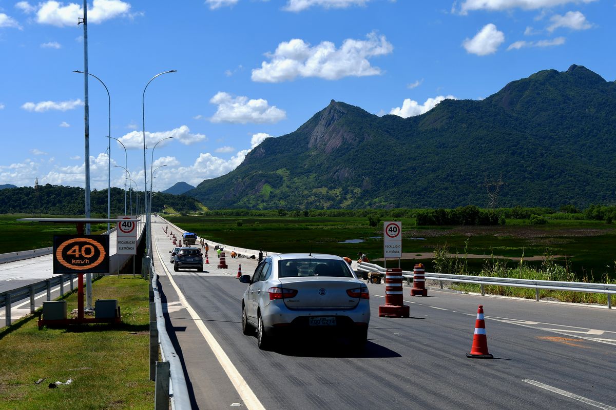 Ponte do Contorno do Mestre Álvaro apresenta problemas