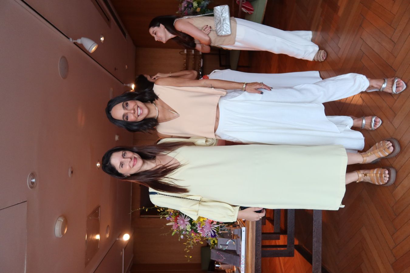 Beatriz Tardin Vilella e Carolina Neves