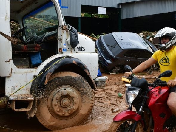 Chuva no ES: cenas do rastro de destruição e prejuízos em Mimoso do Sul por Fernando Madeira