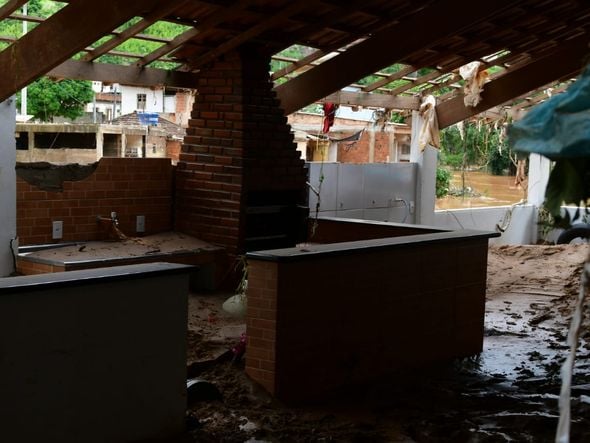 Chuva no ES: cenas do rastro de destruição e prejuízos em Mimoso do Sul por Fernando Madeira