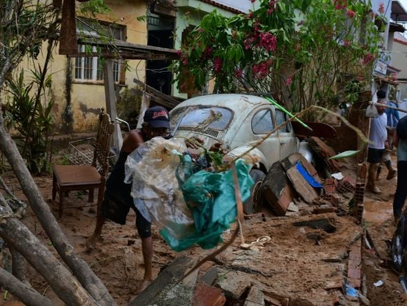 Chuva no ES: cenas do rastro de destruição e prejuízos em Mimoso do Sul por Fernando Madeira
