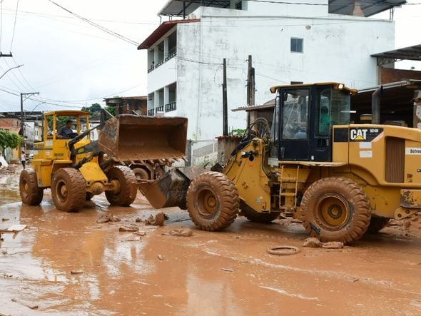 Chuva no ES: cenas do rastro de destruição e prejuízos em Mimoso do Sul por Fernando Madeira