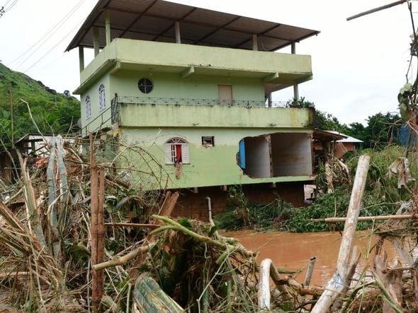 Chuvas provocam destruição em Mimoso do Sul por Fernando Madeira