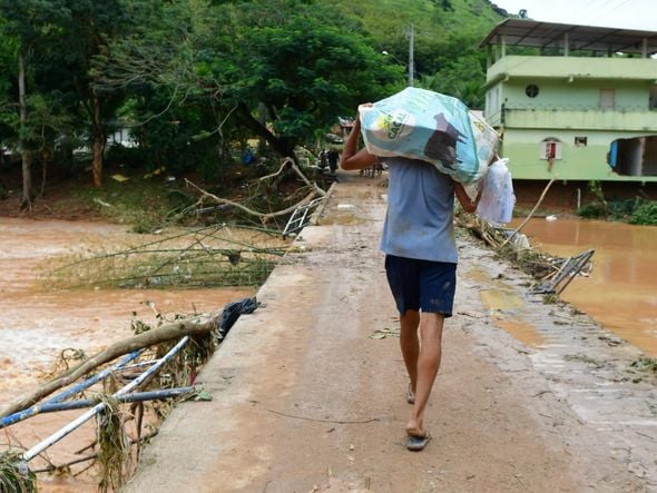 Chuvas provocam destruição em Mimoso do Sul por Fernando Madeira