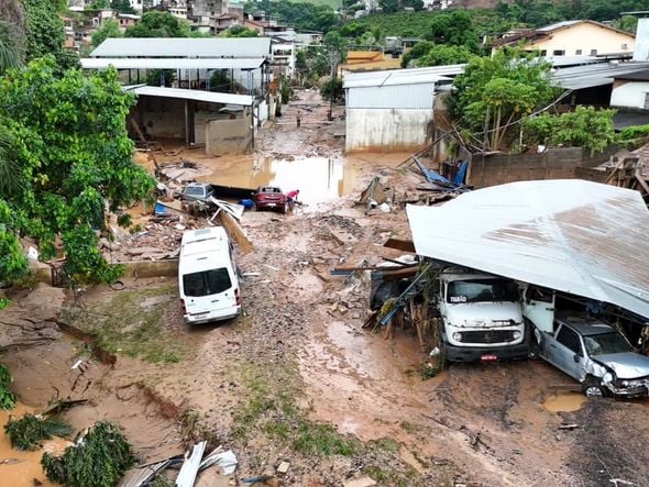 Enchente causa destruíção e mortes em Mimoso do Sul por Max Wender / Casa Militar ES