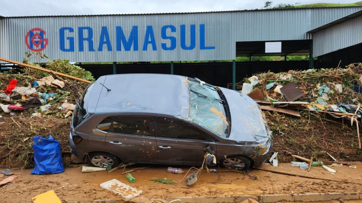 Chuva deixa rastro de destruição em Mimoso do Sul