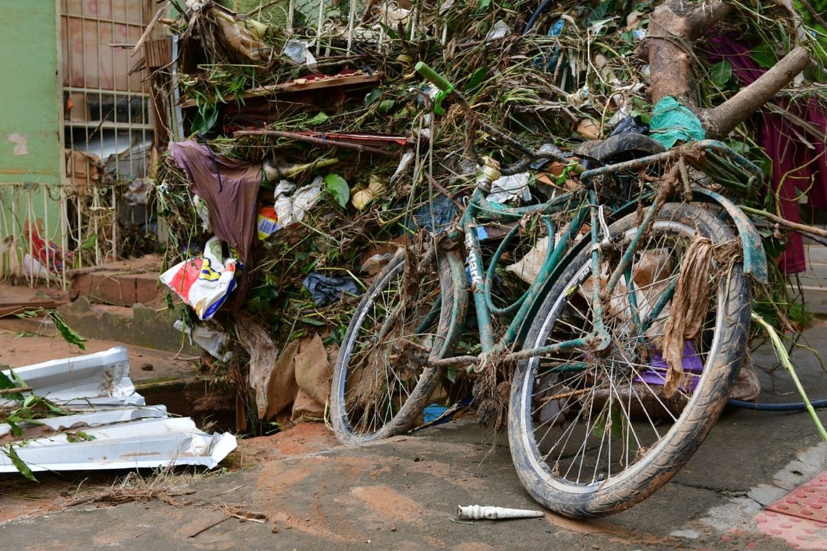 Chuvas provocam destruição em Mimoso do Sul por Fernando Madeira