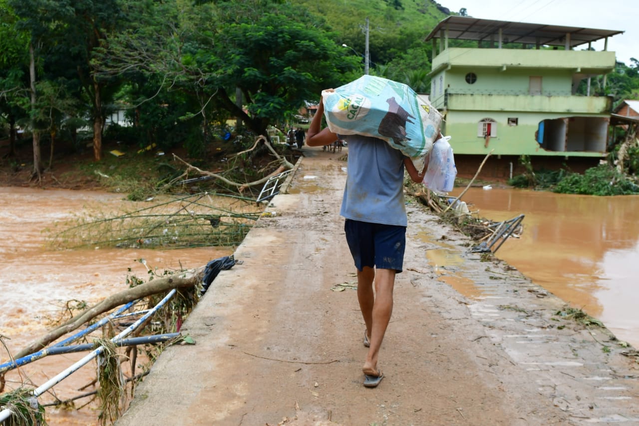 Lista ainda contempla municípios como Vargem Alta, Jerônimo Monteiro e Anchieta; boletim que informa a quantidade de chuva foi atualizado pela última vez às 6h desta segunda-feira (25)