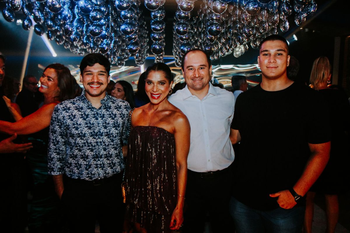 Anselmo Filho, Janine, Anselmo Chen e João