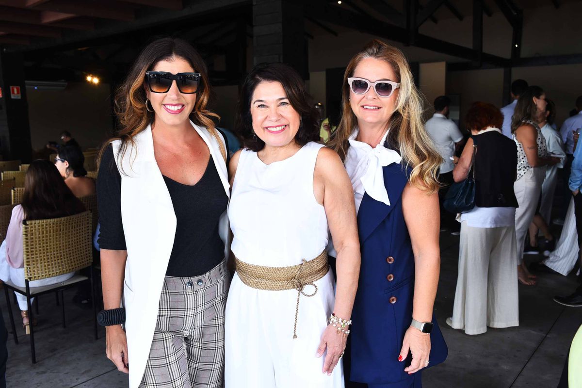 Lara Brotas, Rita Tristão e Sinthia Ferrari