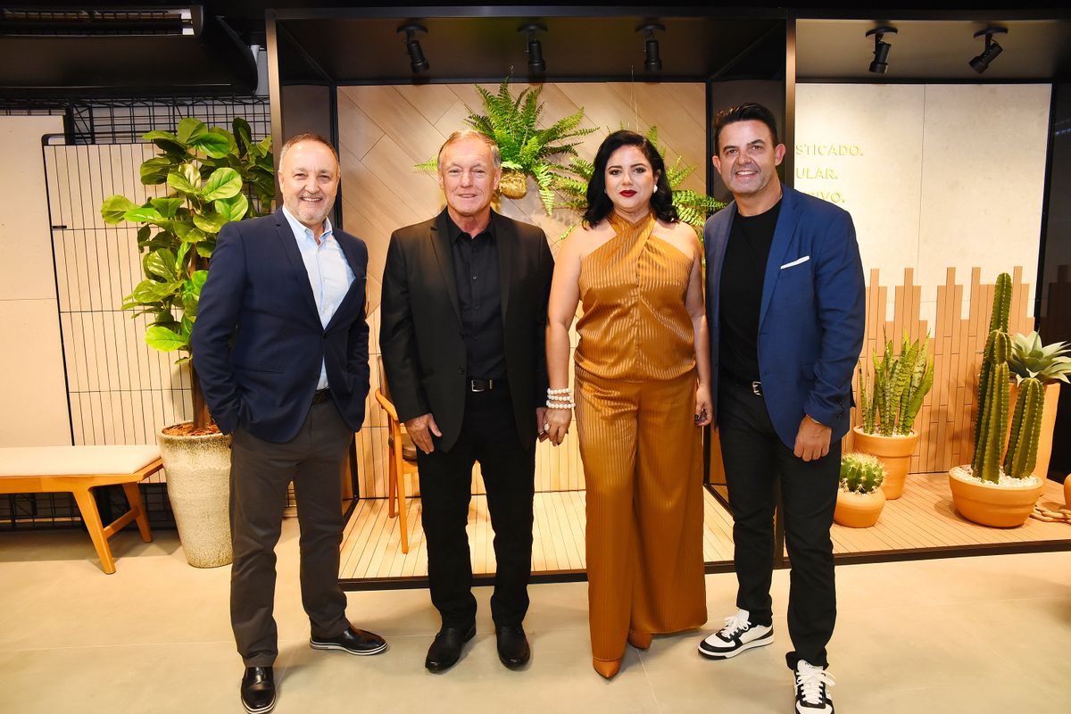 Rogério Longoni, Carlos Marianelli, Lane Marianelli e Pippi Batista