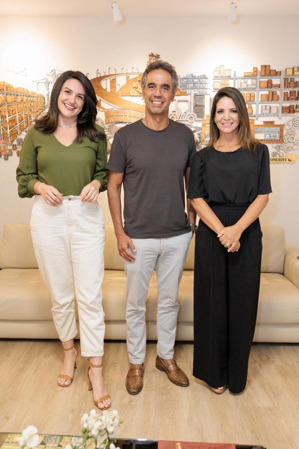 Stefany Sampaio, Cesinhar Saade e Giselle Alves