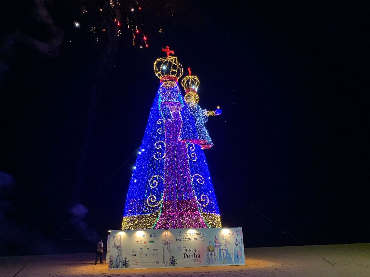 Festa da Penha 2024: acendimento da Santa Iluminada em Vila Velha por Jaqueline Vianna