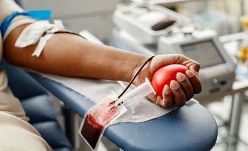Lançamento da quinta e última temporada da série "Sob Pressão" impulsiona movimento nacional a favor dos bancos de sangue. Se você quer ser doador, preencha formulário e participe