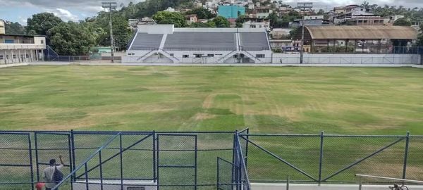 Estádio Joaquim Alves de Souza, em Barra de São Francisco 