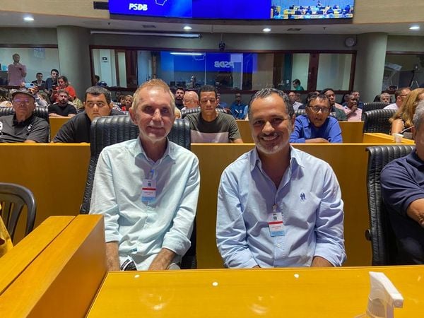 Maurício Gorza e Max Filho durante encontro do PSDB-ES na Assembleia Legislativa