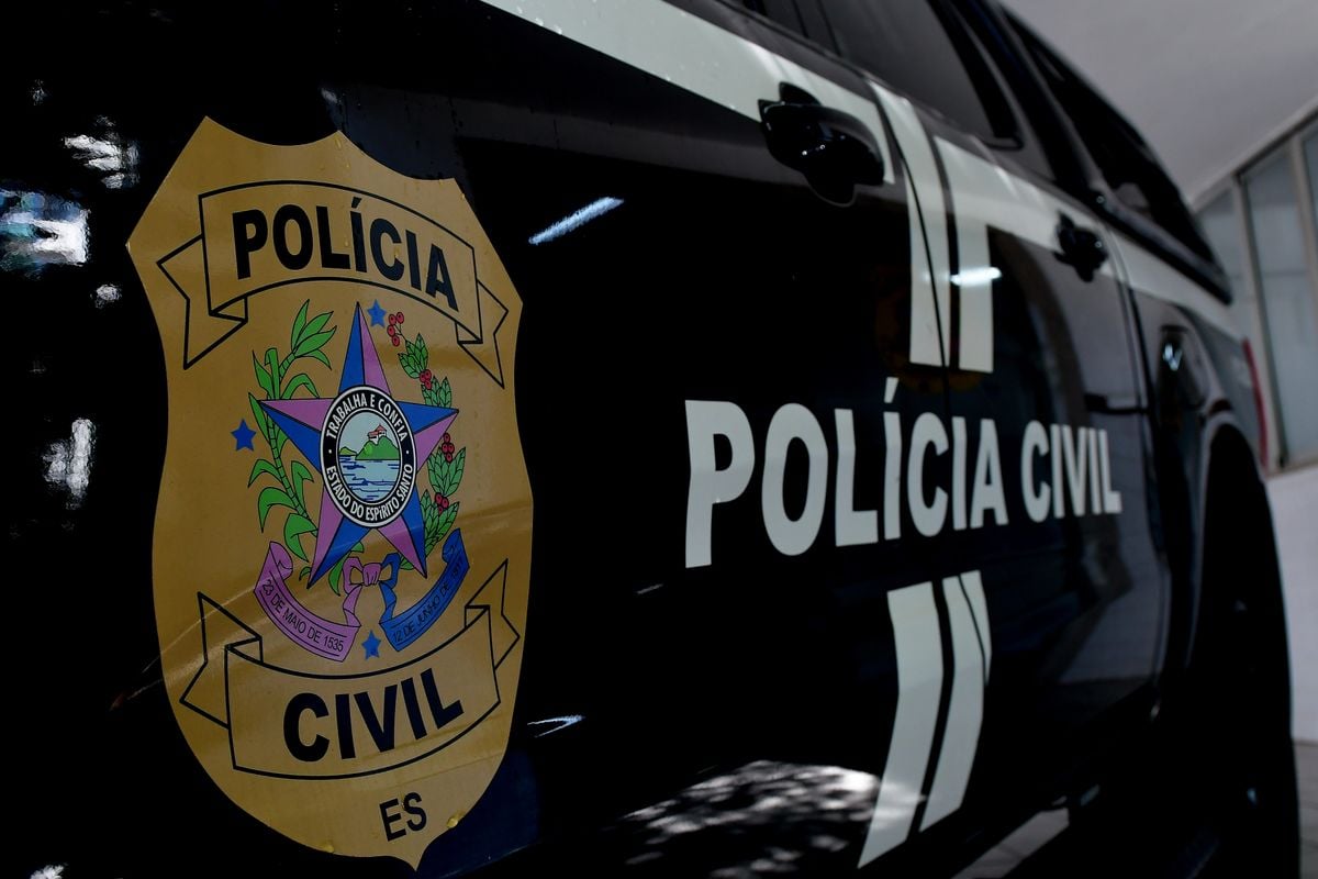 Viaturas da Polícia Civil