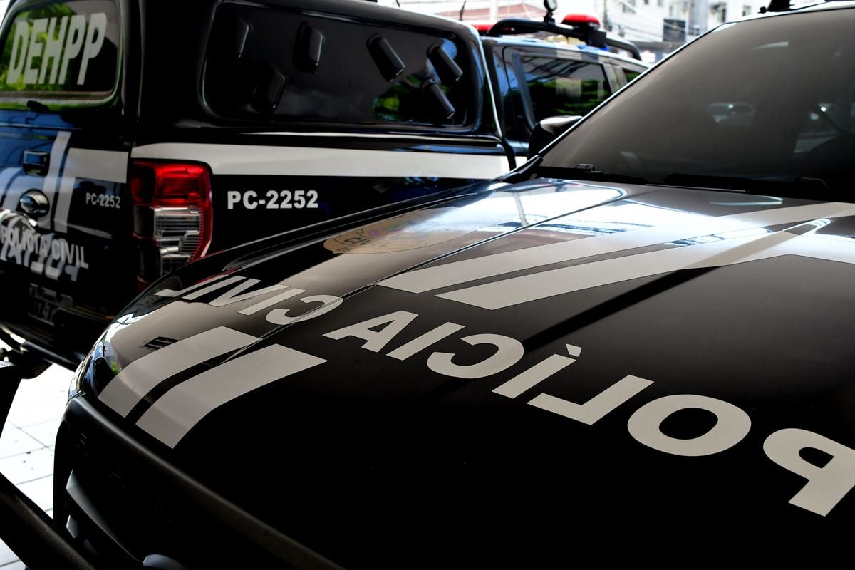 Viaturas da Polícia Civil