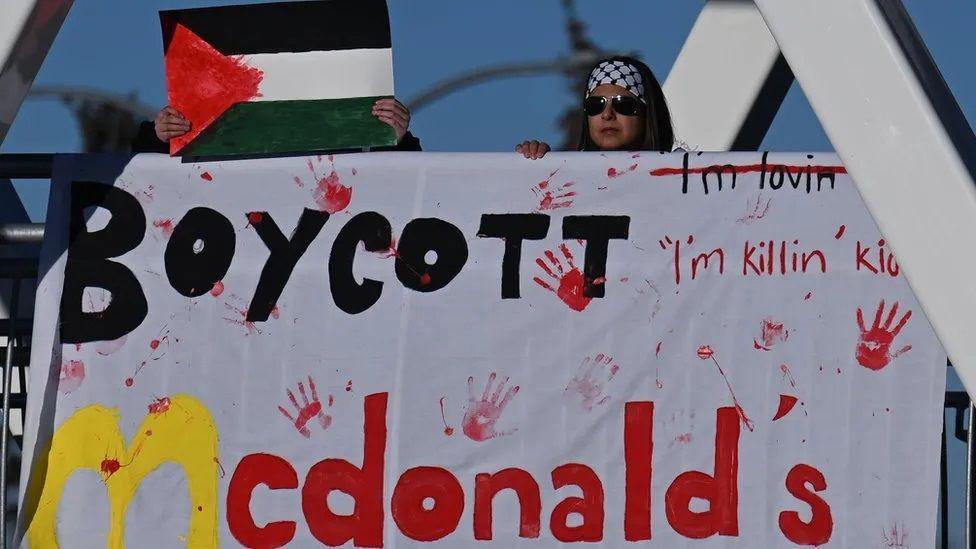 Rede americana de fast-food foi alvo de boicote em resposta à guerra na Faixa de Gaza