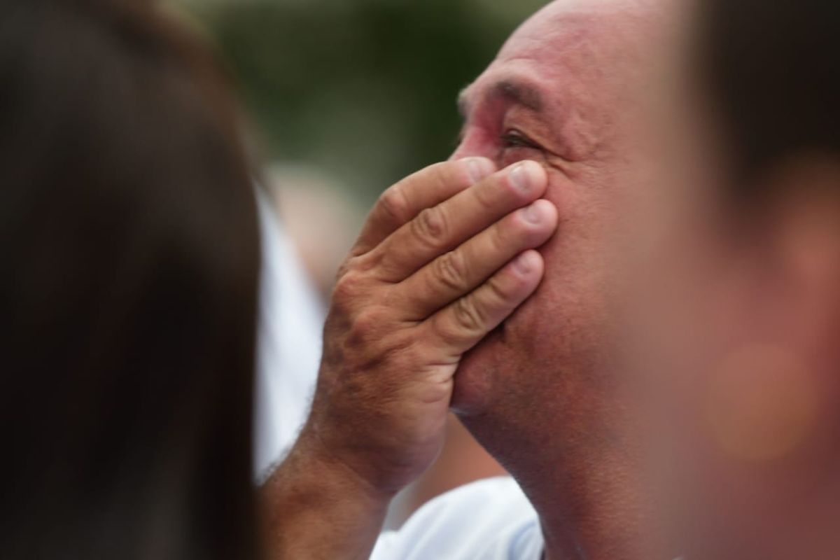 Emoção dos romeiros na Romaria dos Homens na Festa da Penha 2024