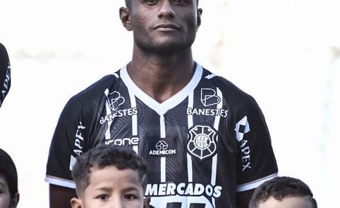 Atacante do Rio Branco marcou um gol antológico na partida de ida da final do Campeonato Capixaba e afirmou que bateu consciente