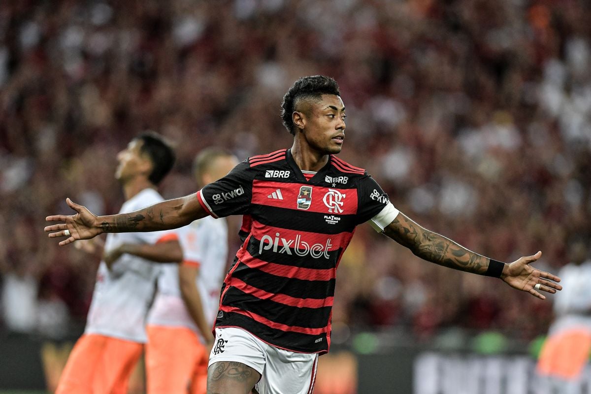 Bruno Henrique marcou um lindo gol na vitória do Flamengo sobre o Nova Iguaçu
