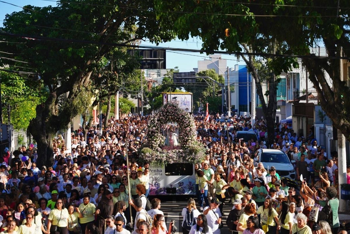 Romaria das Mulheres: parte das celebrações a Nossa Senhora da Penha por Vitor Jubini