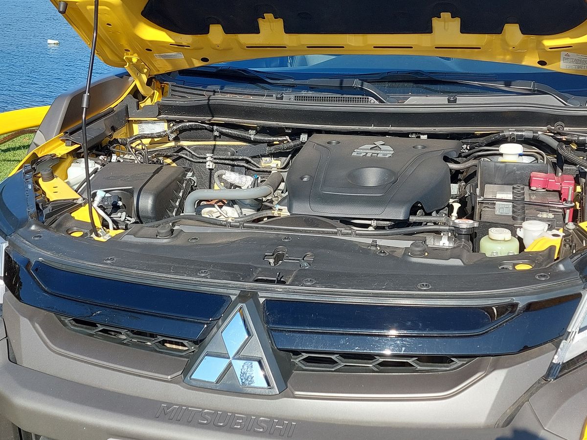 Mitsubishi L200 Triton Savana