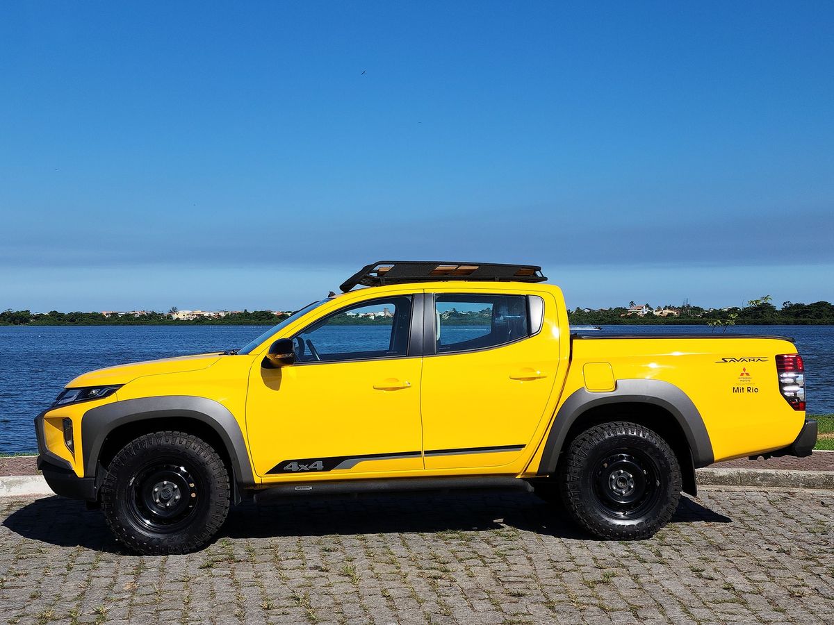 Mitsubishi L200 Triton Savana