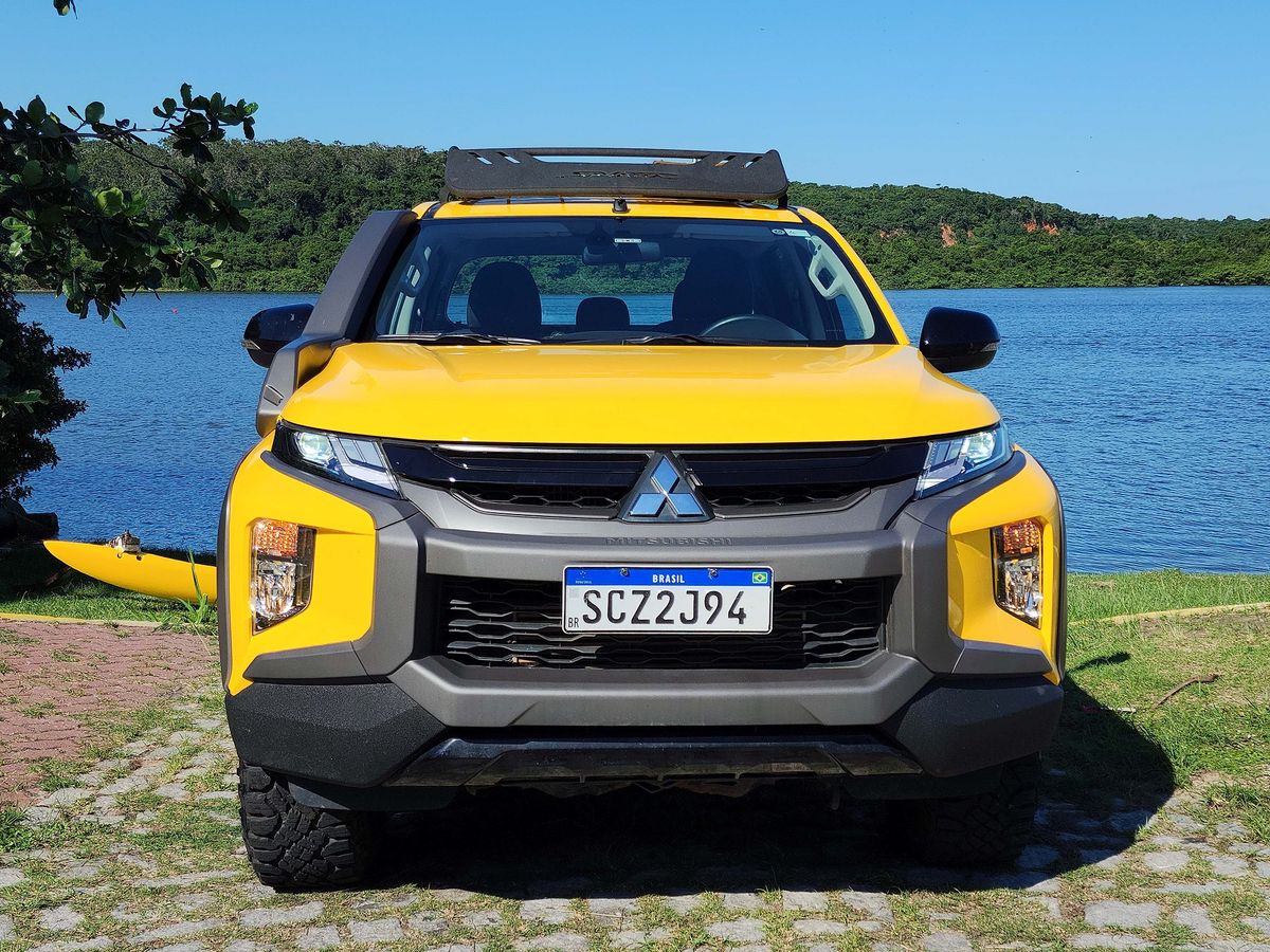 Mitsubishi L200 Triton Savana