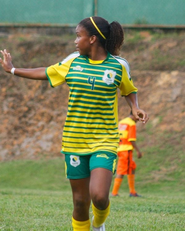 Nicoly Almeida se inspira em jogadoras como MArta, Formiga e 