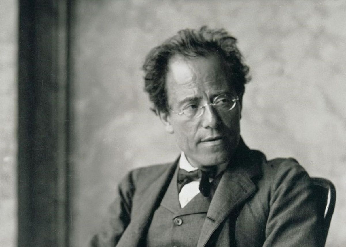 Gustav Mahler, fotografado em 1907 por Moritz Nähr:  Sim: Mahler e Patati Patatá, de alguma forma, beberam da mesma fonte