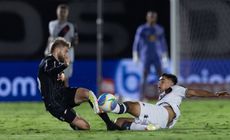 Cruz-Maltino tomou um gol em falha do goleiro Léo Jardim e outra em que a bola desviou no zagueiro Maicon e tirou o goleiro da jogada
