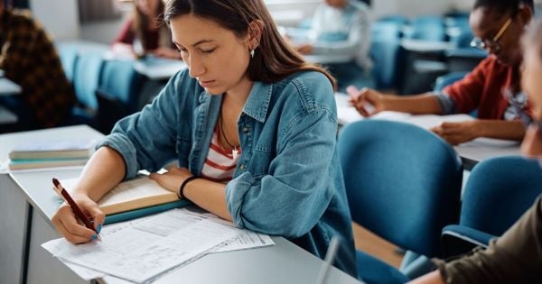 O segundo dia de prova costuma ser o mais temido pelos estudantes por trazer questões da área de Exatas