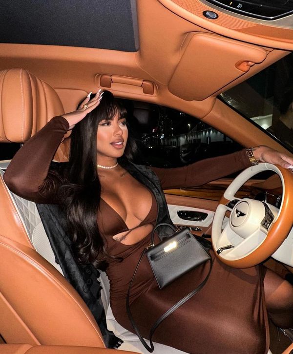 Influenciadora baiana Karla Stefany de Sá exibia vida de luxo no Instagram por Redes Sociais 