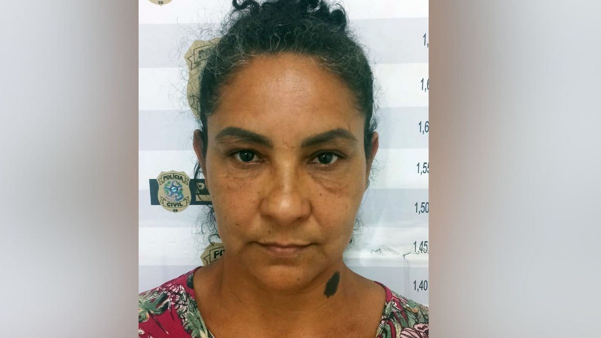 Nubia Carla Coutinho, de 46 anos, constava na lista de procurados de João Neiva.